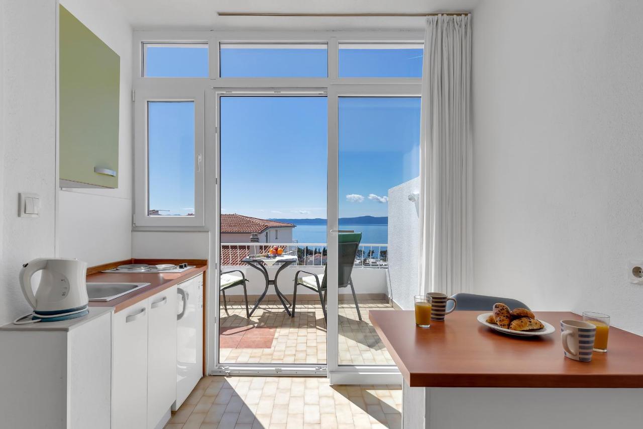 Apartmani Verica Tučepi エクステリア 写真