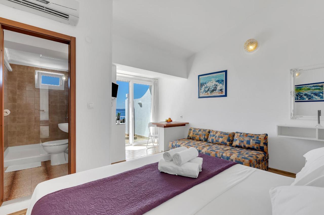 Apartmani Verica Tučepi エクステリア 写真