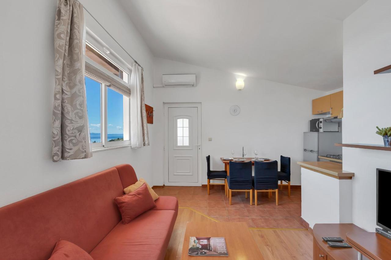 Apartmani Verica Tučepi エクステリア 写真